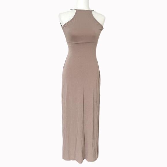 Boohoo High Neck Low Back Maxi Dress 6 - Picture 1 of 5